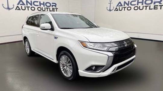 2022 mitsubishi outlander plug-in hybrid sel