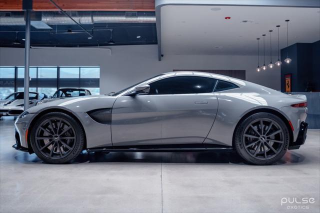 2019 aston martin vantage v8