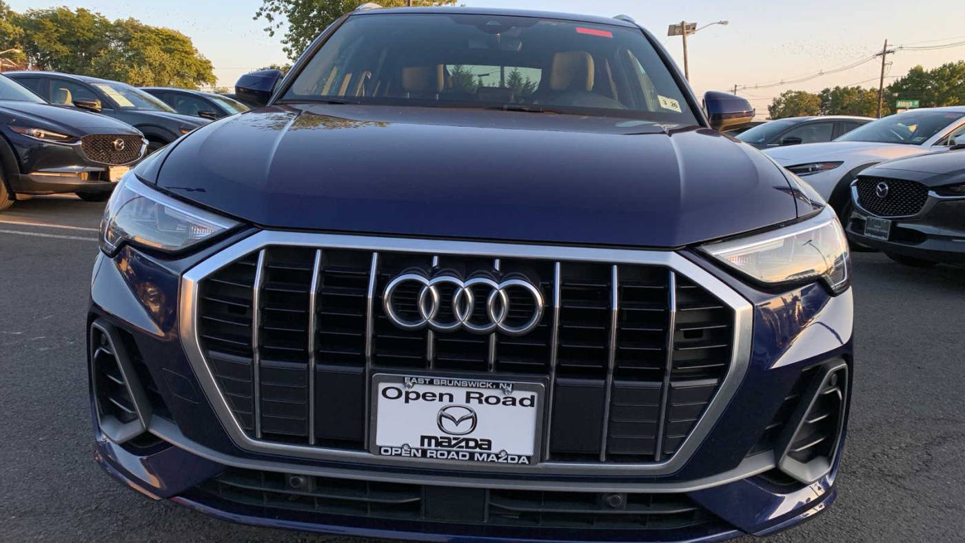 2021 audi q3 quattro s line premium 45 tfsi