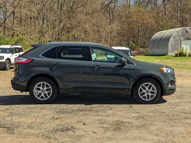 2021 ford edge sel