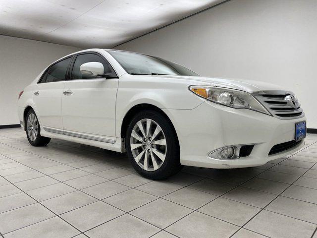 2011 toyota avalon limited