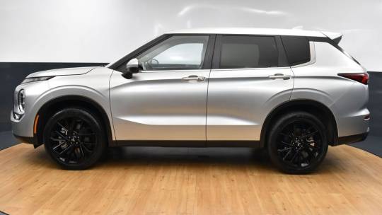 2023 Mitsubishi Outlander
