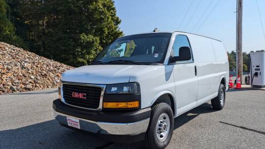 2022 GMC Savana