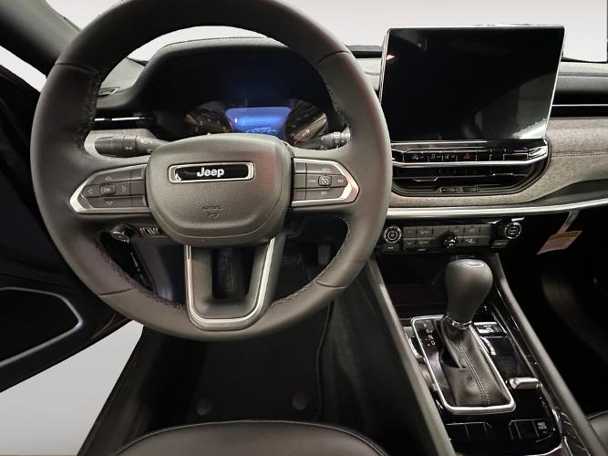 new 2024 jeep compass latitude lux