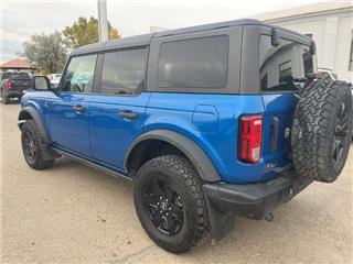 2023 Ford Bronco base advanced