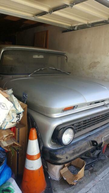 1963 chevy pick up long bed....clean.......local pick up only.......los angeles