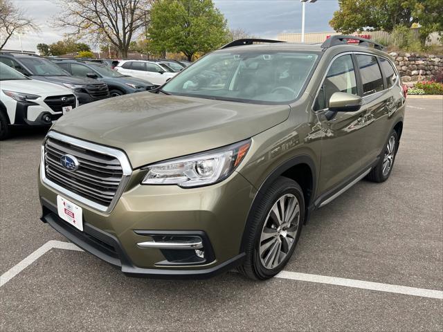 2022 subaru ascent limited 7-passenger