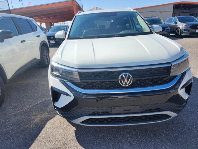 2023 volkswagen taos 1.5t se