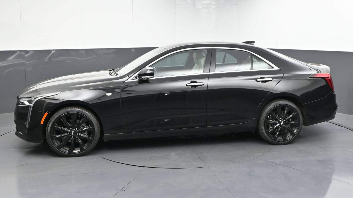 2023 cadillac ct4 luxury