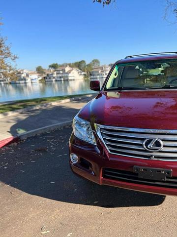 2008 lexus lx 570 base