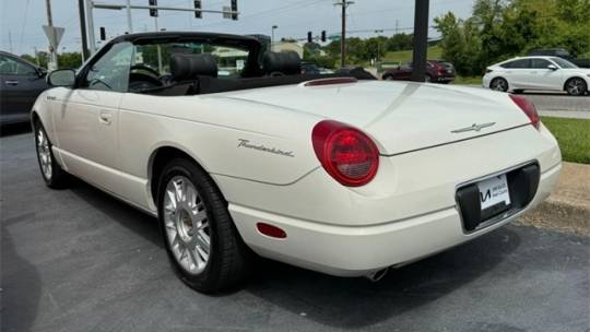 2002 Ford Thunderbird