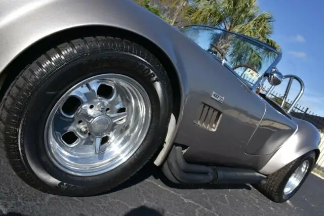 1967 shelby cobra 0 frost titanium w/ black stripes 351c.i. 5-speed manual