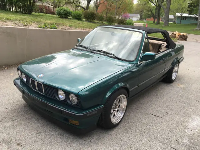 1992 bmw 318i convertible 2-door 1.8l m42 e30 5 speed manual
