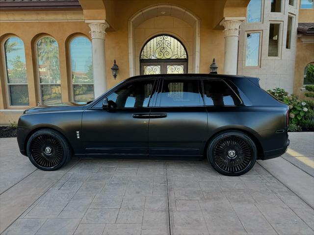 2022 rolls-royce cullinan suv