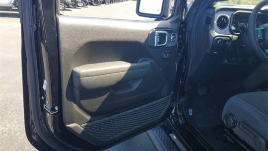 2024 Jeep Gladiator