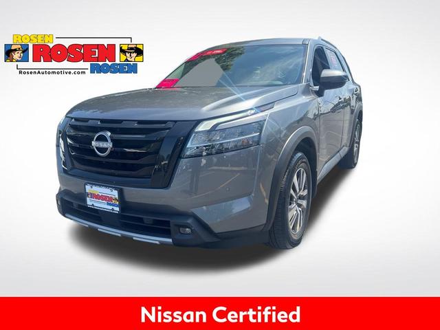 2023 nissan pathfinder sl