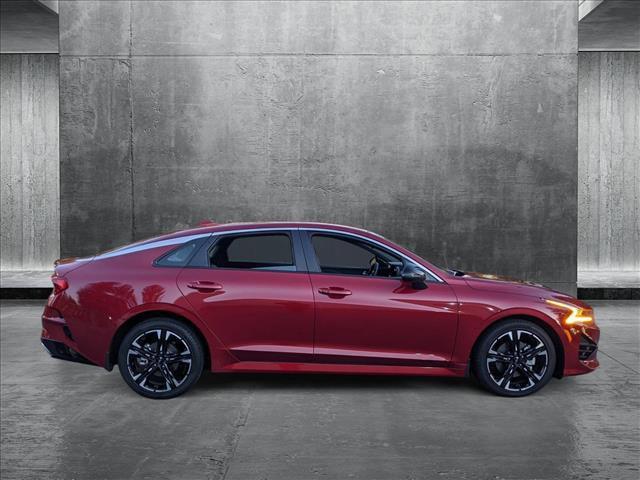 2022 kia k5 gt-line