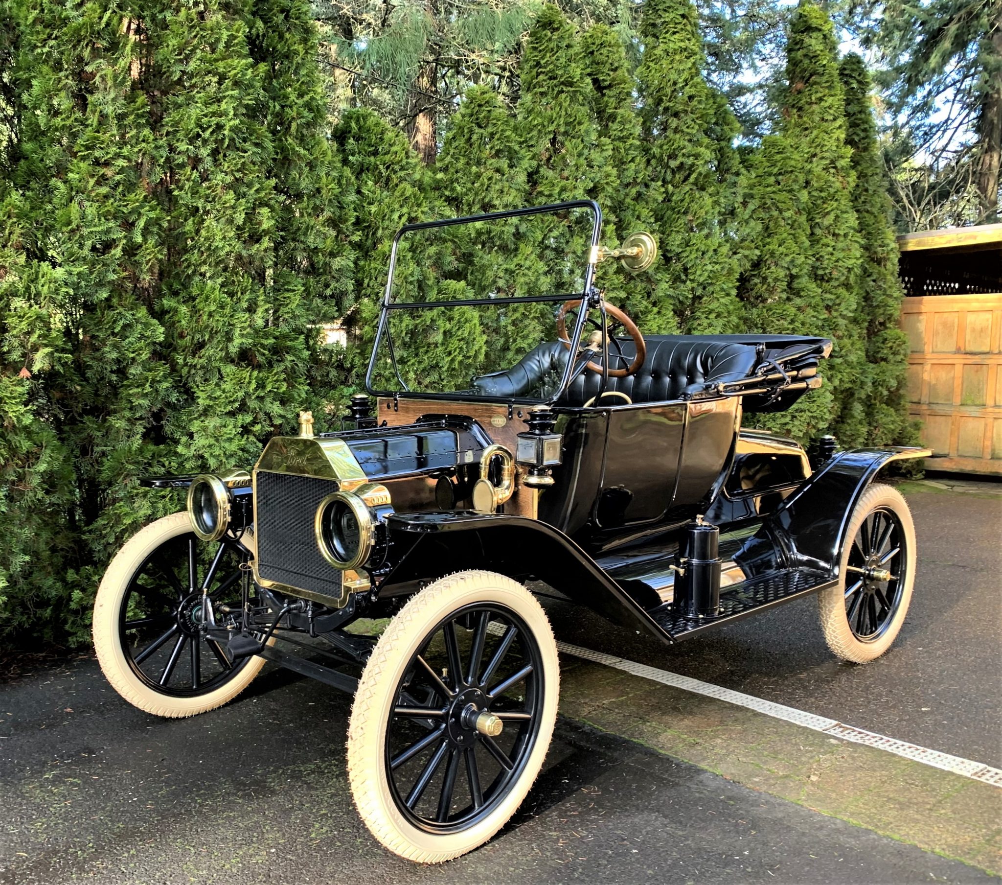 1914 ford model t runabout