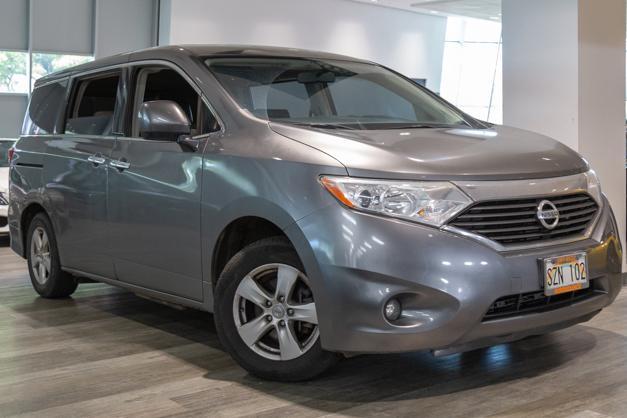 2015 nissan quest sv