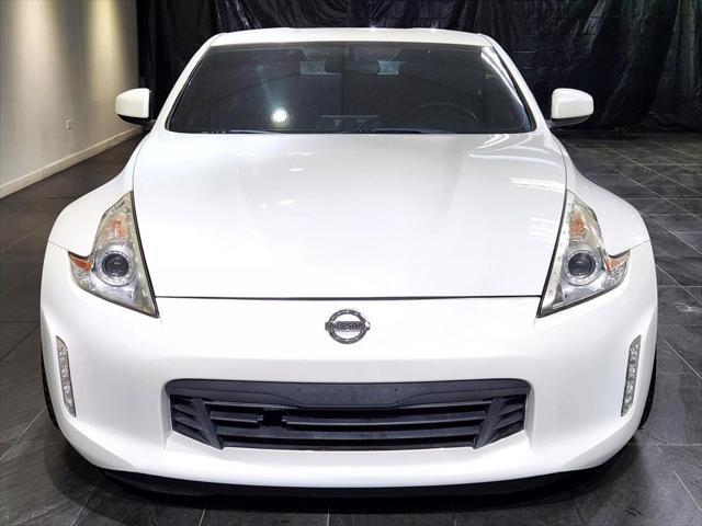 2015 nissan 370z sport