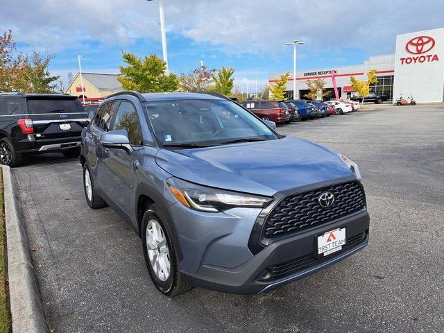 2023 toyota corolla cross le
