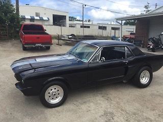 black 1965 ford mustang (rust free) drivers car - 1st gen