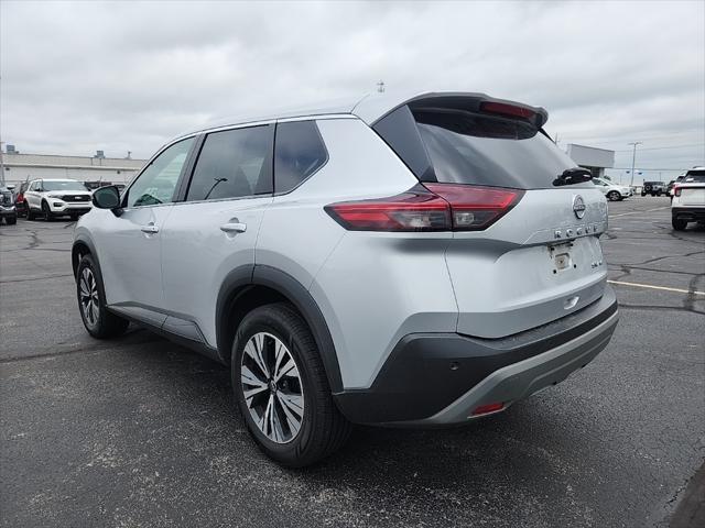 2022 nissan rogue sv