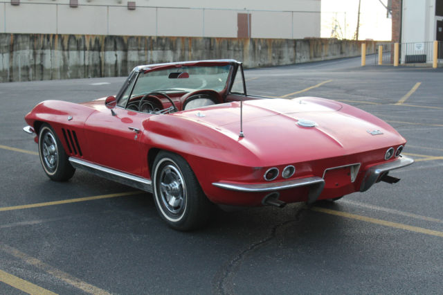 1966 corvette red/red roadster