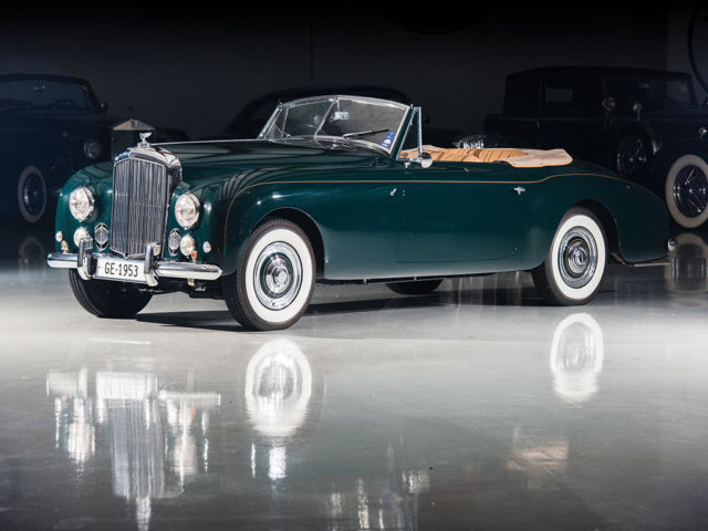 1952/53 bentley foundation says sell...just won another best in show sunday !!