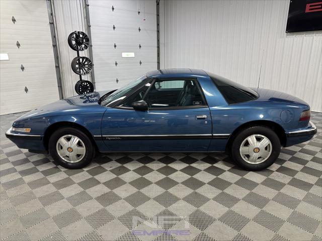 1988 buick reatta 2d coupe