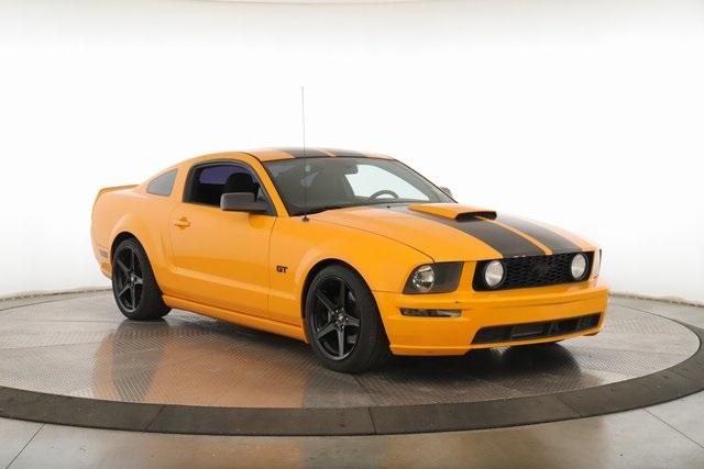 2007 ford mustang gt deluxe