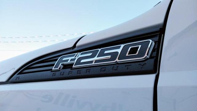 2015 ford f-250 xl