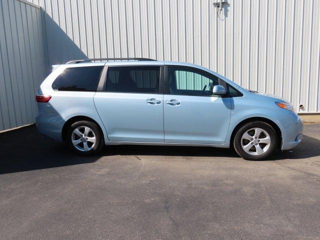 certified 2016 toyota sienna le laconia, nh 03246 for sale in laconia, new hampshire