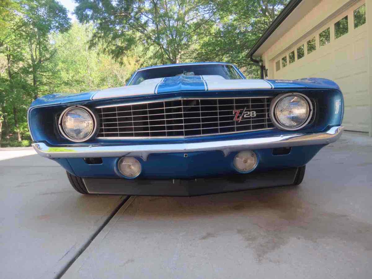 1969 chevrolet camaro z 28 blue rwd manual x-77