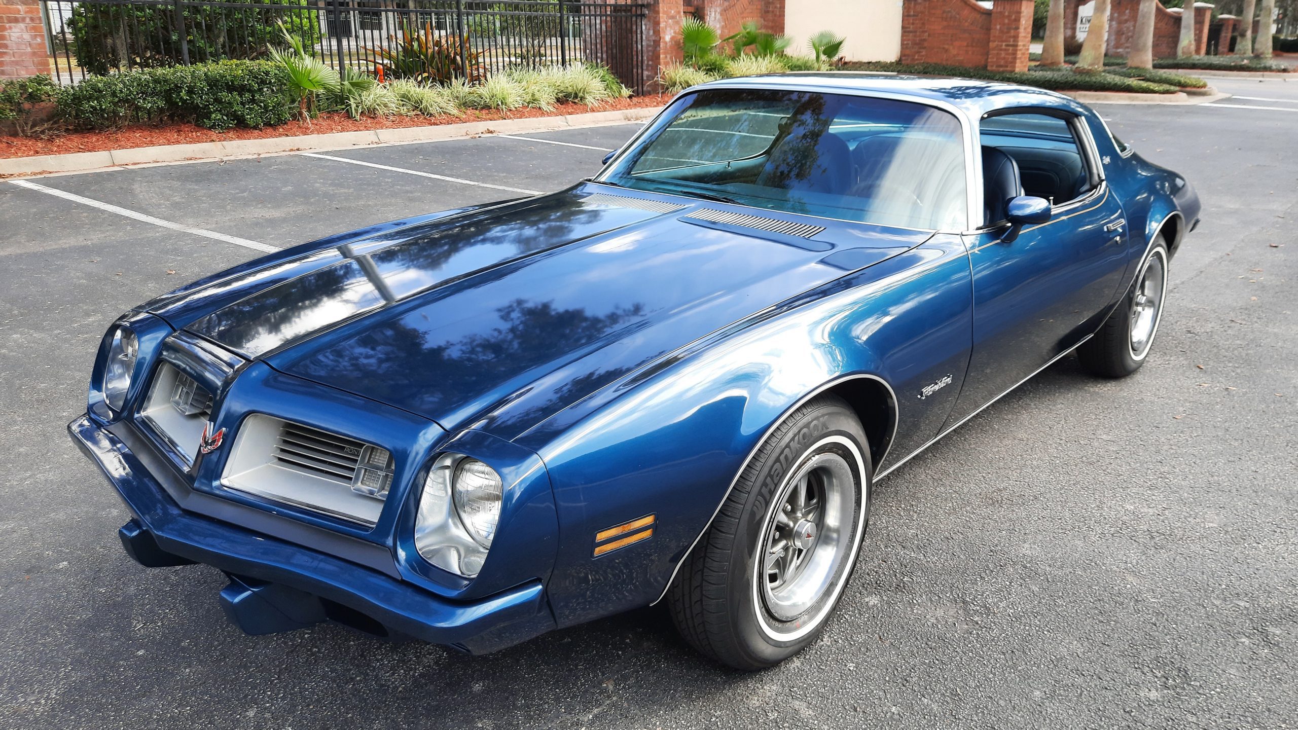 1975 pontiac firebird esprit