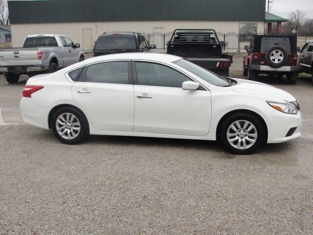 2016 nissan altima 2.5 s