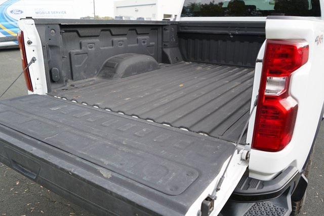 2024 chevrolet silverado 2500 custom