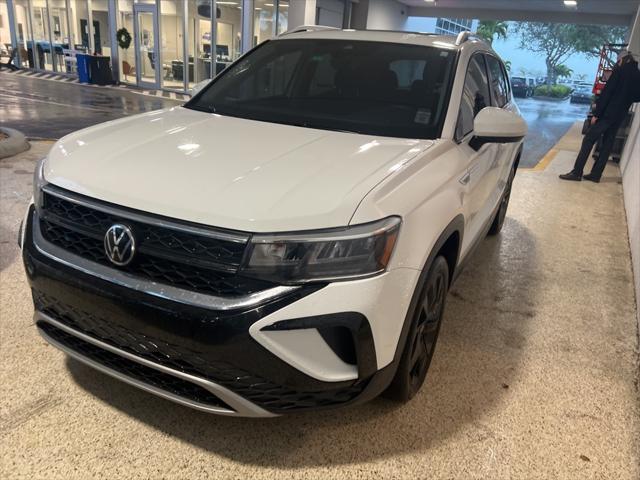 2022 volkswagen taos 1.5t se
