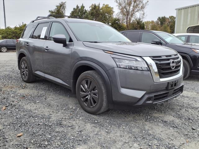 2022 nissan pathfinder sv 4wd