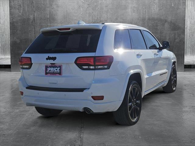 2022 jeep grand cherokee laredo