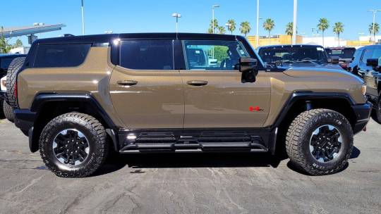 2024 GMC Hummer EV