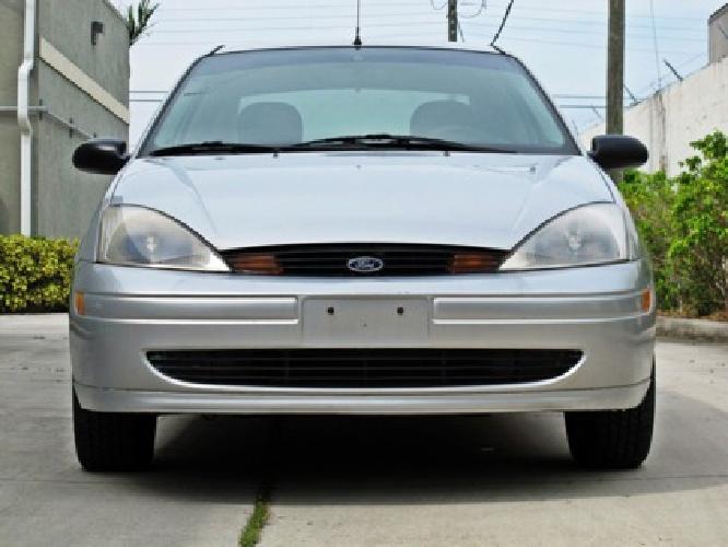 obo 2000 ford focus se sedan - must sell in miami, fl