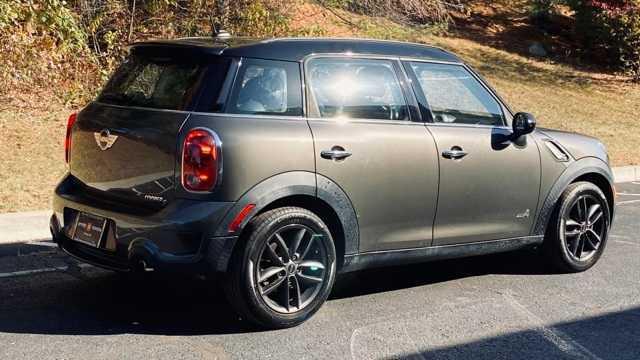 2012 mini cooper countryman base