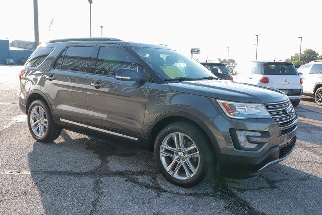 2017 ford explorer xlt