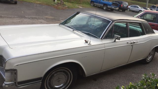 1968 lincoln continental sedan *suicide doors* 460 engine