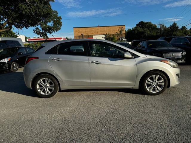 2014 hyundai elantra gt base