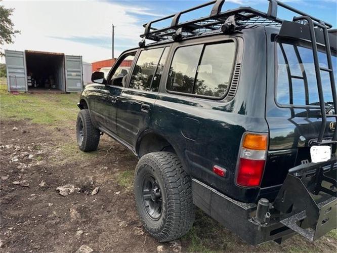 1997 lexus lx450 in cadillac, michigan