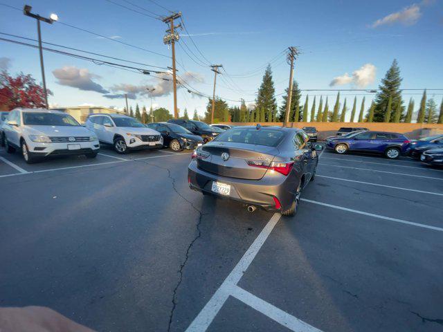 2019 acura ilx premium package