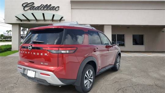 2023 nissan pathfinder sl
