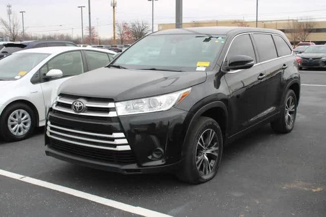 2019 toyota highlander le